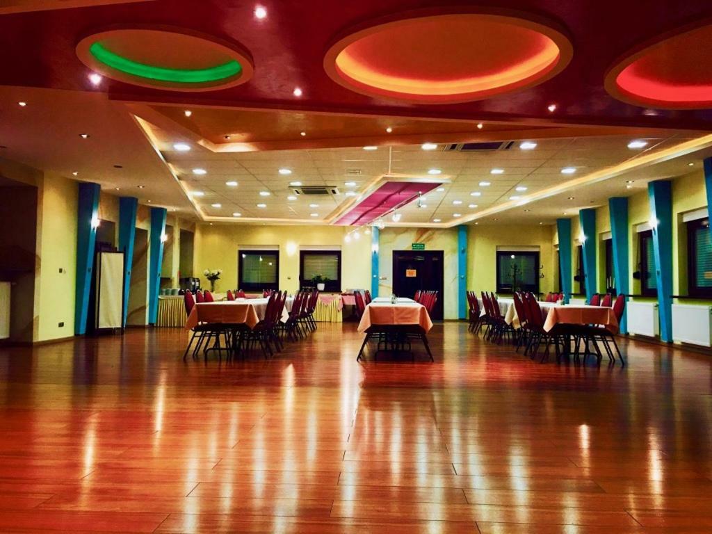 Hotel Pawlowski Zgorzelec Dış mekan fotoğraf